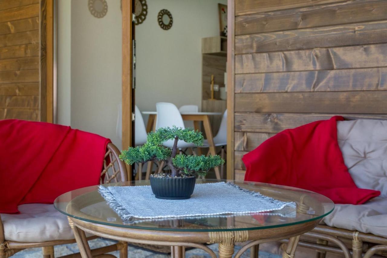 Aqualux Apartments Vrdnik Eksteriør billede