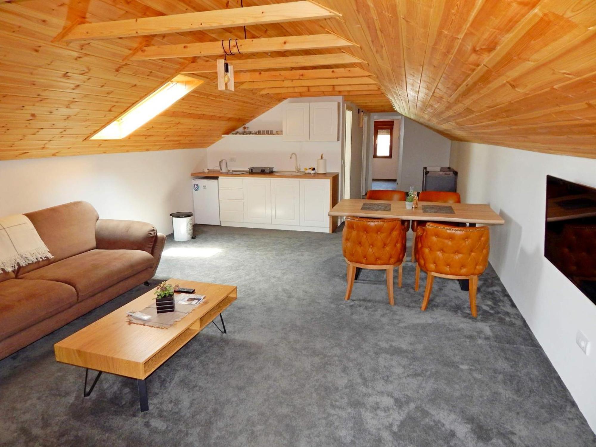 Aqualux Apartments Vrdnik Eksteriør billede